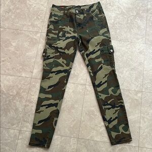 Hot Kiss Camouflage Cargo Women Jeans 3